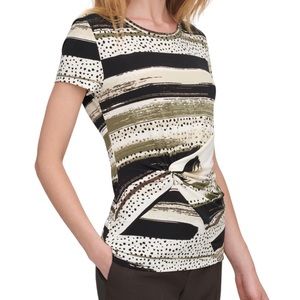 DKNY Crew Neck Short Sleeve Top Front Knot and Gathering Size Petite Small
